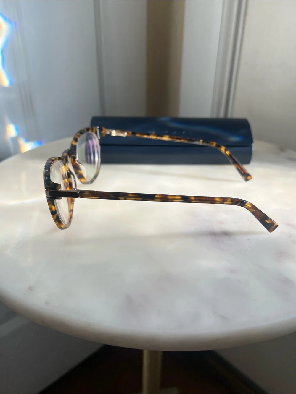 Warby Parker Round Tortoiseshell Eyeglasses with Original Case